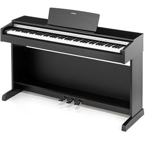 Pianoforti digitali con mobile